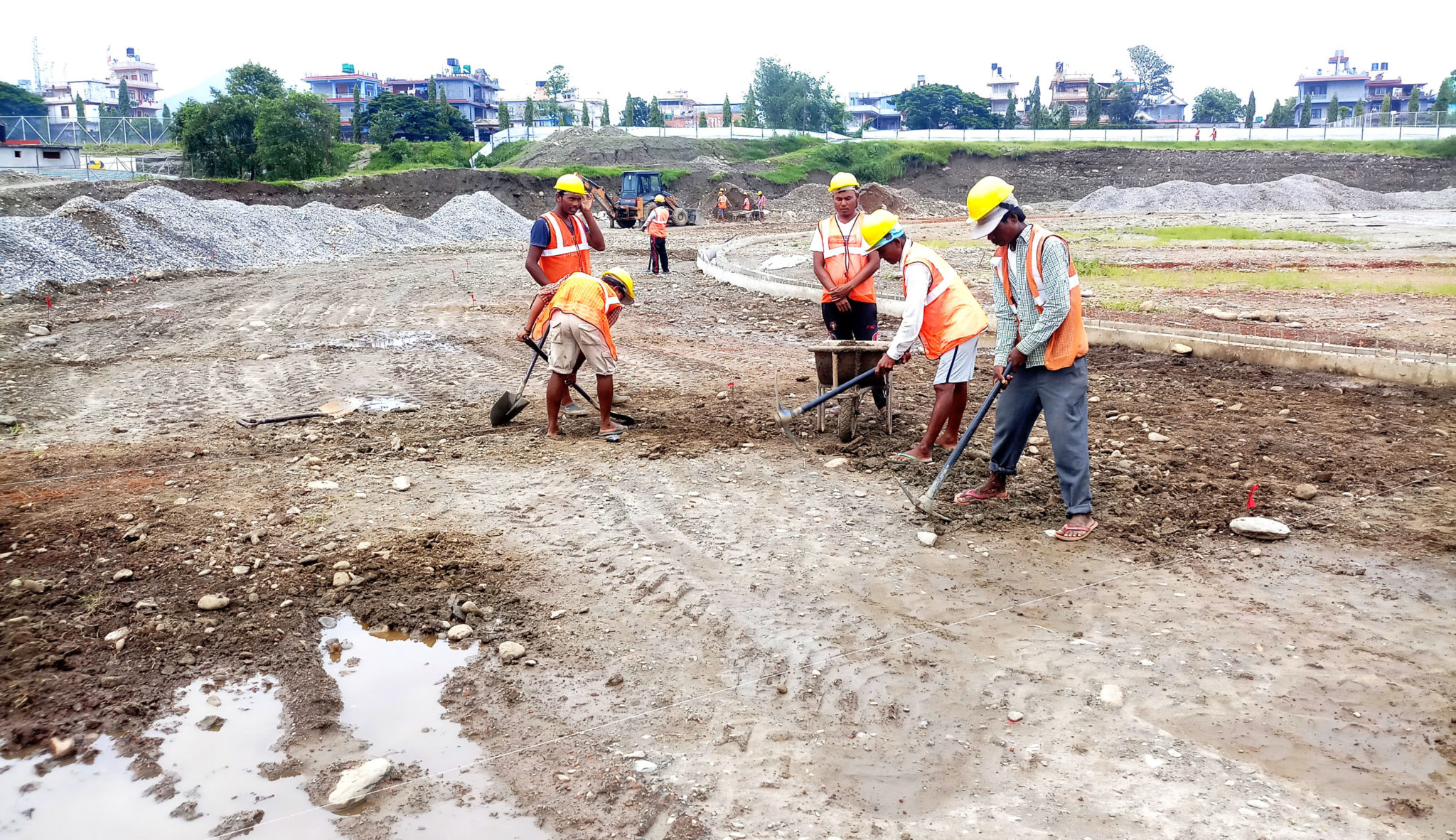 सागका लागि ह्याण्डबल मैदान स्तरोन्नति गरिने