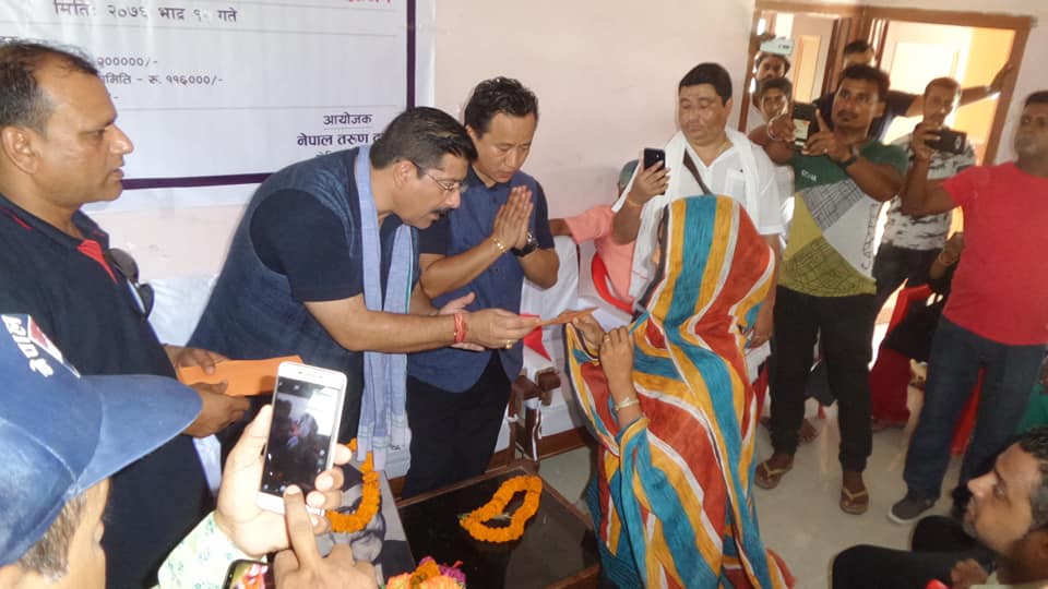 हावाहुरीमा ज्यान गुमाएकाकाे परिवारलाई तरुण दलद्दारा आर्थिक सहयोग प्रदान