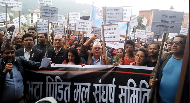 चन्द्रागिरी नगरपालिकामा सञ्चालित इट्टाभट्टा बन्द गर्न पीडितको माग