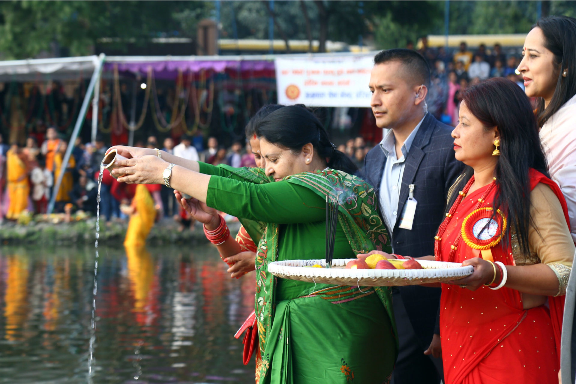 राष्ट्रपति छठ पूजाका लागि गुह्येश्वरीमा