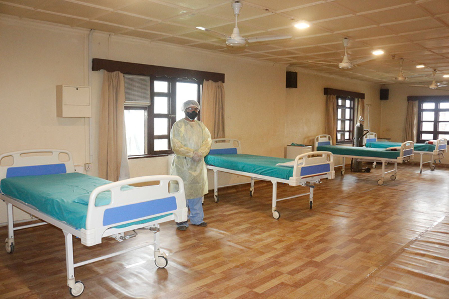 धुलिखेल र शिर मेमोरियल अस्पतालमा आइसोलेशन कक्ष