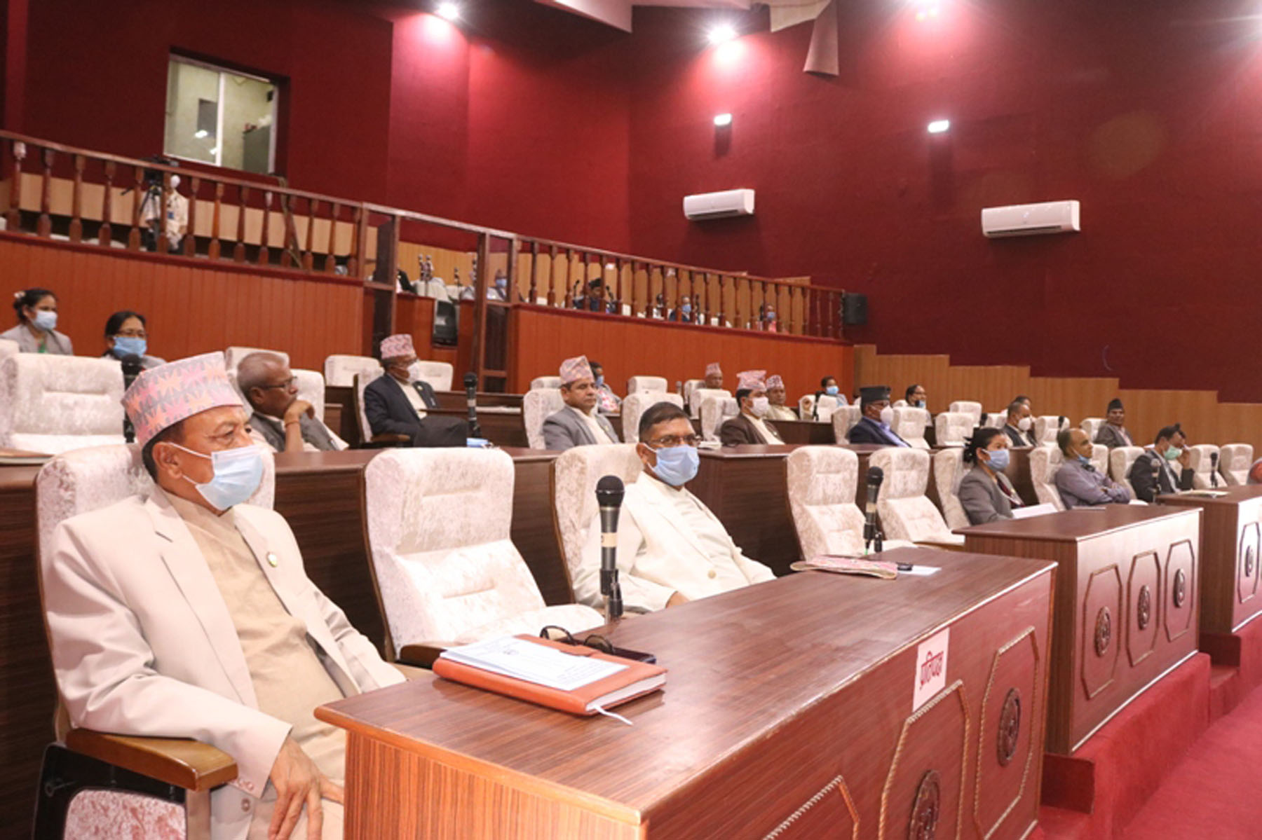 त्रिनगरबाट एकै दिन पाँच हजार भित्रिए, थपिँदै चुनौती