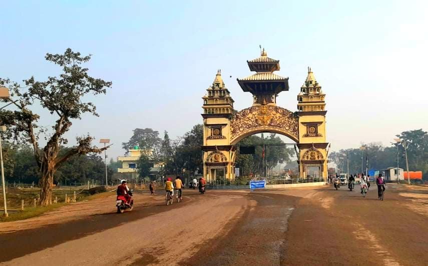 सांसद प्रदीप यादवसहित डाक्टर र सुरक्षाकर्मी गरि पर्सामा थप ६४ जनामा कोरोना पुष्टि