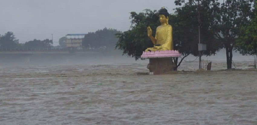 नारायणी नदीले खतराको तह पार गर्‍यो, सतर्क रहन आग्रह