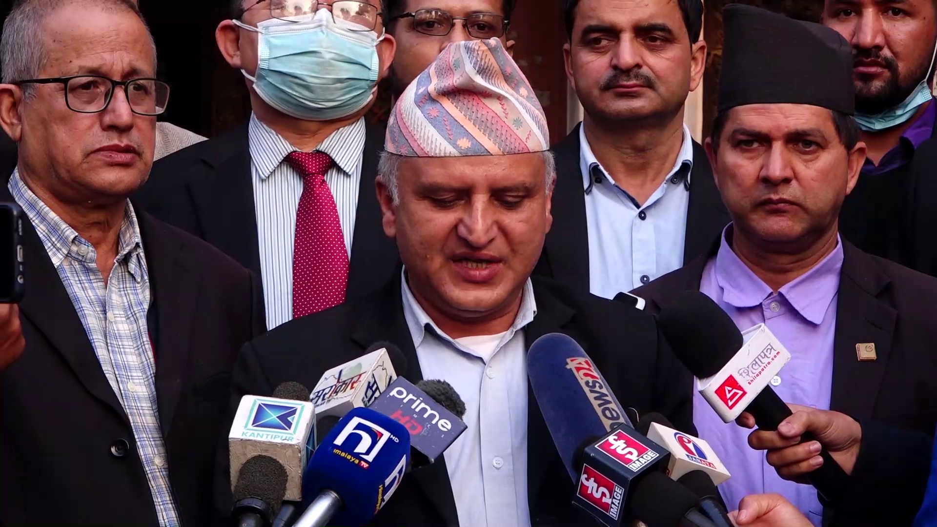 प्रधानन्यायाधीशको राजीनामा माग गर्दै नेपाल बारले गर्यो आन्दोलनको घोषणा