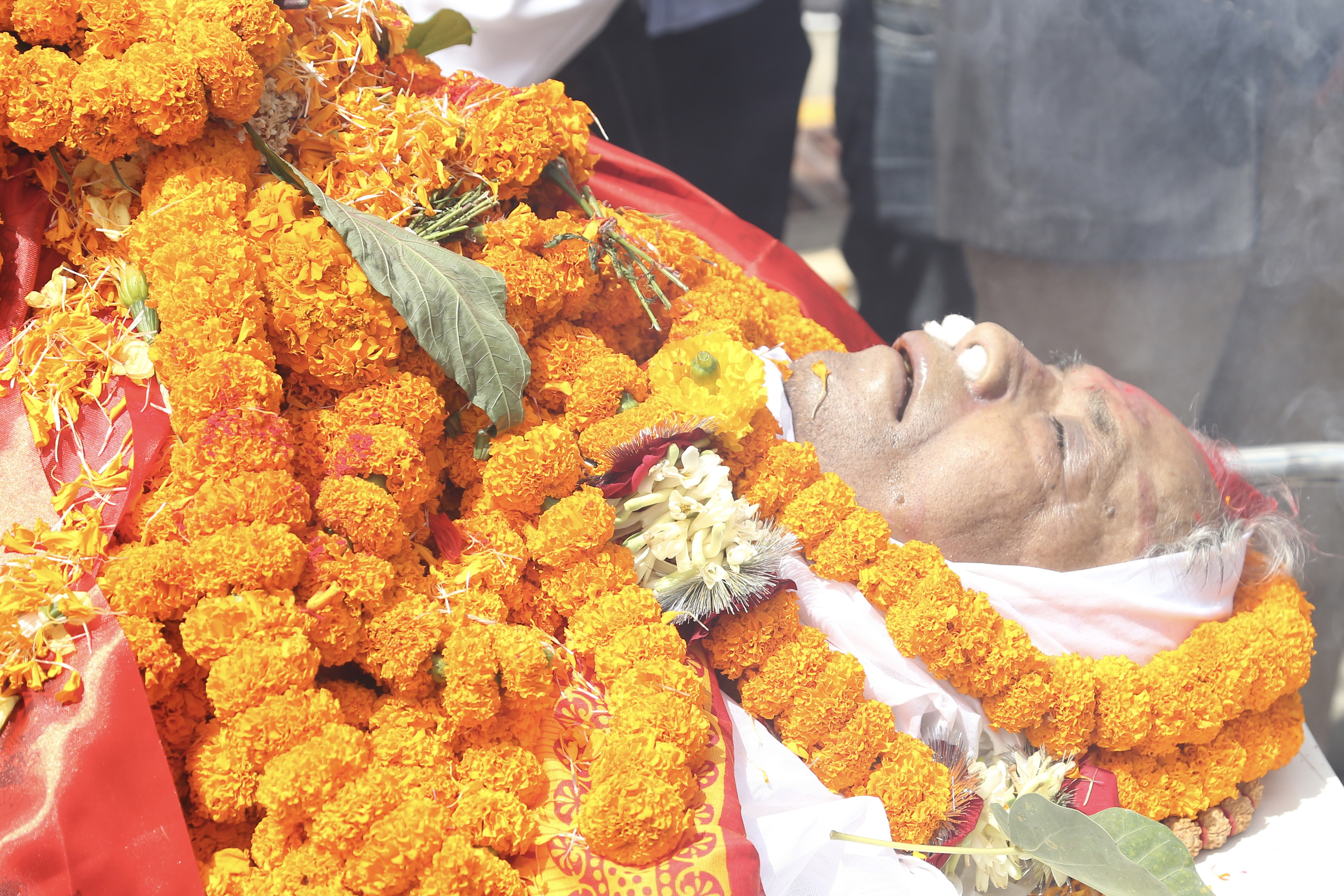 कांग्रेस नेता गिरीको शवयात्रा सातदोबाटो हुँदै आर्यघाट लैजाने